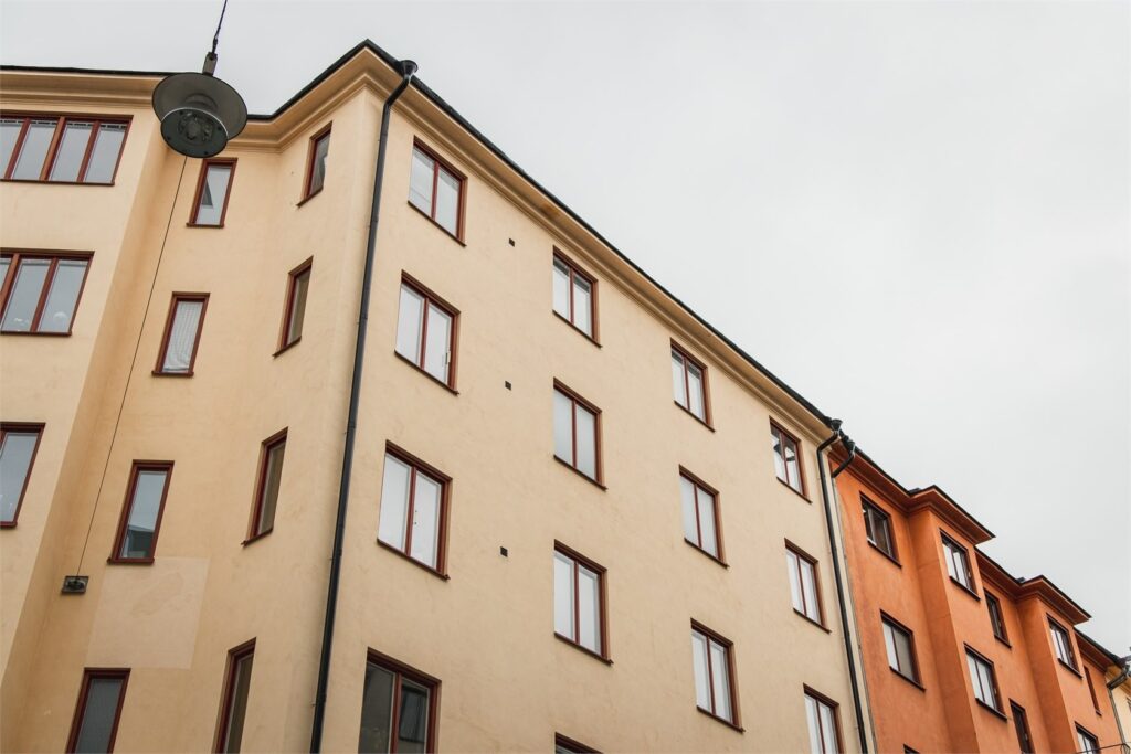 Trapphusmålning fastighetshus. Farsta Hökarängen
